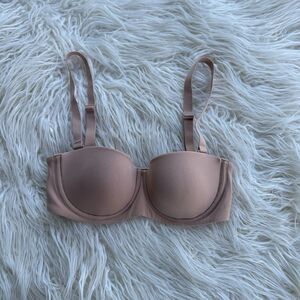 Skims Fits Everybody Strapless Bra Clay Size 32B
